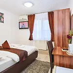 Mora Maison d'hôtes