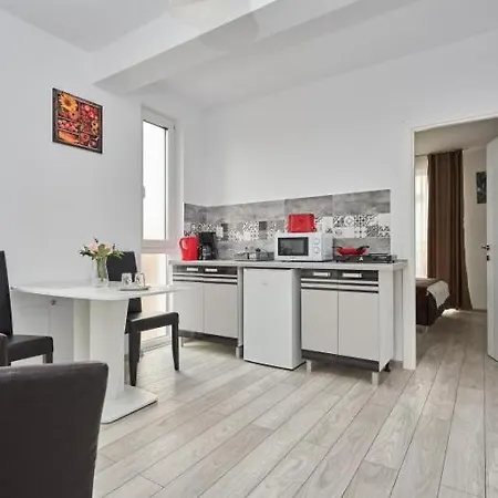 Mora 3* Cluj-Napoca
